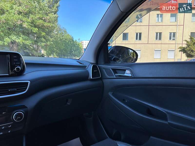 Позашляховик / Кросовер Hyundai Tucson 2019 в Запоріжжі
