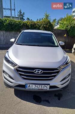 Внедорожник / Кроссовер Hyundai Tucson 2016 в Киеве