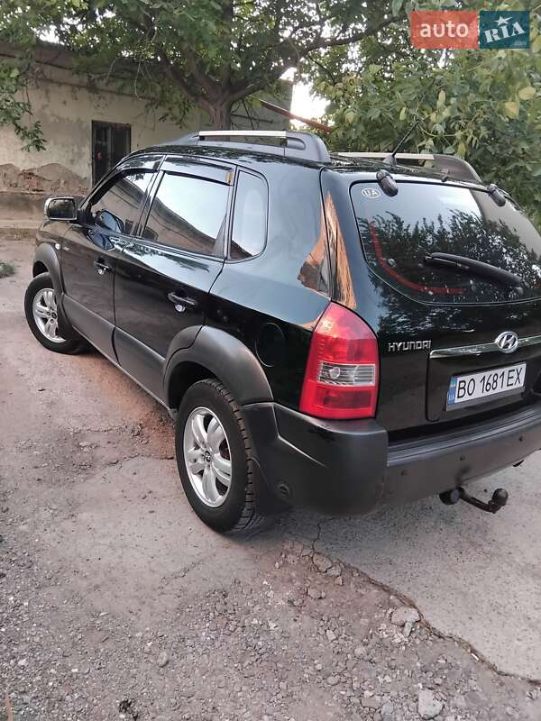 Внедорожник / Кроссовер Hyundai Tucson 2007 в Залещиках фото 4 Внедорожник / Кроссовер Hyundai Tucson 2007 в Залещиках