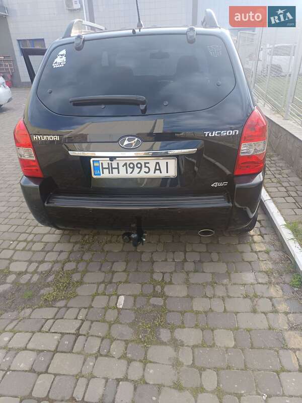 Позашляховик / Кросовер Hyundai Tucson 2009 в Одесі