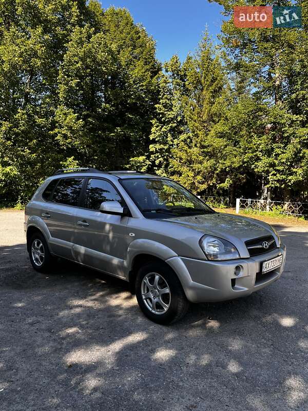 Внедорожник / Кроссовер Hyundai Tucson 2008 в Харькове фото 2 Внедорожник / Кроссовер Hyundai Tucson 2008 в Харькове