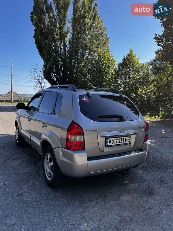 Внедорожник / Кроссовер Hyundai Tucson 2008 в Харькове фото 9 Внедорожник / Кроссовер Hyundai Tucson 2008 в Харькове