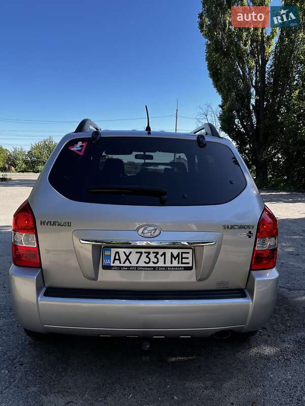 Внедорожник / Кроссовер Hyundai Tucson 2008 в Харькове фото 23 Внедорожник / Кроссовер Hyundai Tucson 2008 в Харькове