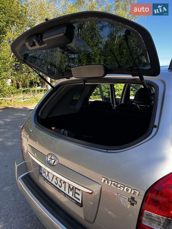 Внедорожник / Кроссовер Hyundai Tucson 2008 в Харькове фото 45 Внедорожник / Кроссовер Hyundai Tucson 2008 в Харькове