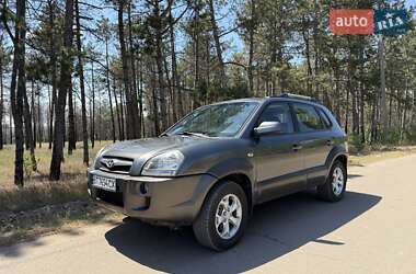 Внедорожник / Кроссовер Hyundai Tucson 2008 в Великой Александровке
