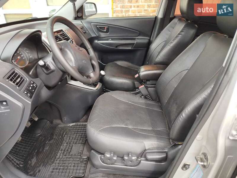 Внедорожник / Кроссовер Hyundai Tucson 2007 в Чернигове