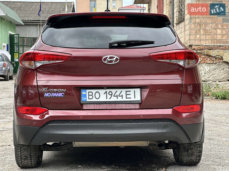 Позашляховик / Кросовер Hyundai Tucson 2016 в Тернополі