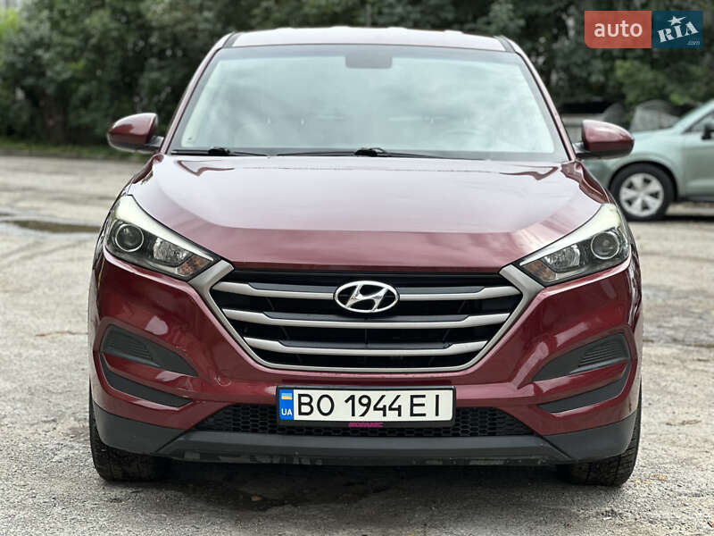 Позашляховик / Кросовер Hyundai Tucson 2016 в Тернополі