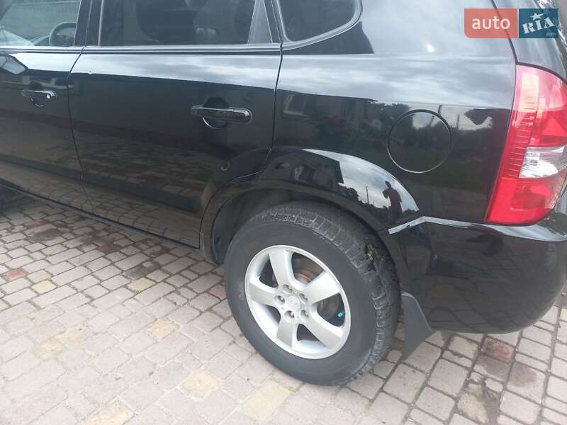 Позашляховик / Кросовер Hyundai Tucson 2006 в Сокалі