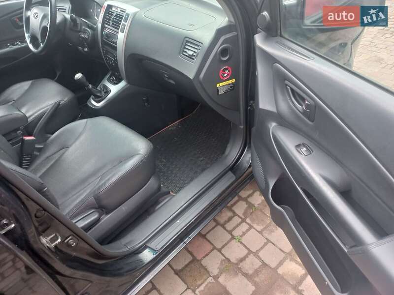 Позашляховик / Кросовер Hyundai Tucson 2006 в Сокалі