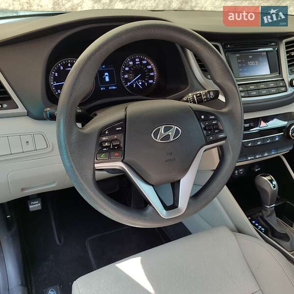 Позашляховик / Кросовер Hyundai Tucson 2015 в Кагарлику фото 8 Позашляховик / Кросовер Hyundai Tucson 2015 в Кагарлику