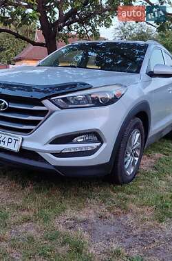 Позашляховик / Кросовер Hyundai Tucson 2015 в Кагарлику
