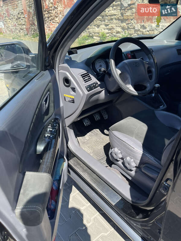 Внедорожник / Кроссовер Hyundai Tucson 2005 в Одессе