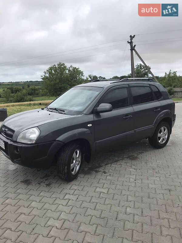 Внедорожник / Кроссовер Hyundai Tucson 2007 в Шумске