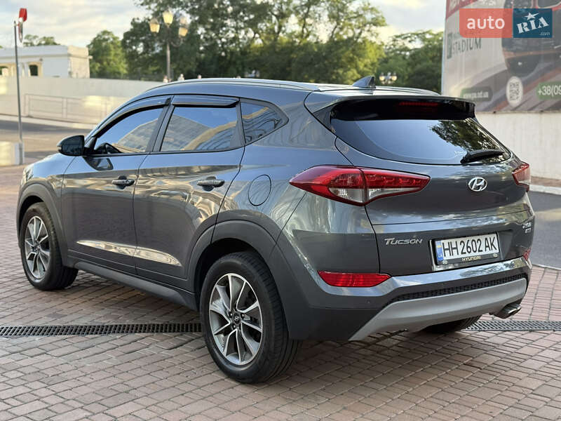 Позашляховик / Кросовер Hyundai Tucson 2017 в Одесі