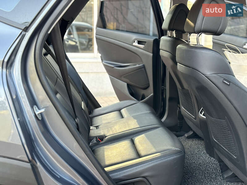 Позашляховик / Кросовер Hyundai Tucson 2017 в Одесі