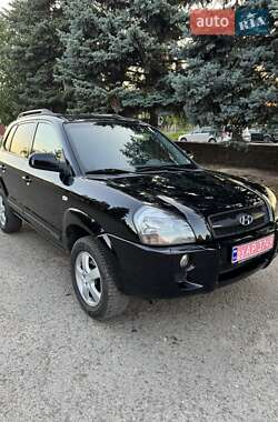 Внедорожник / Кроссовер Hyundai Tucson 2007 в Вознесенске