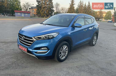 Внедорожник / Кроссовер Hyundai Tucson 2017 в Новоархангельске