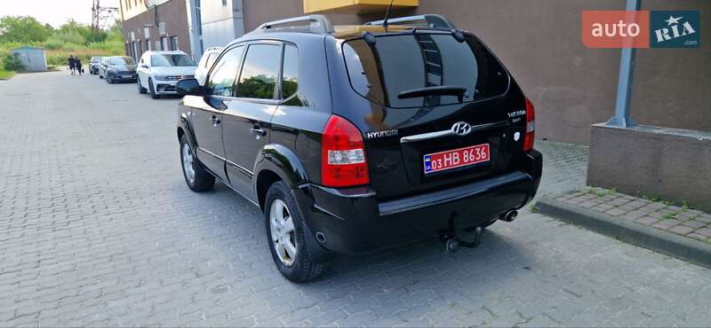 Позашляховик / Кросовер Hyundai Tucson 2007 в Львові