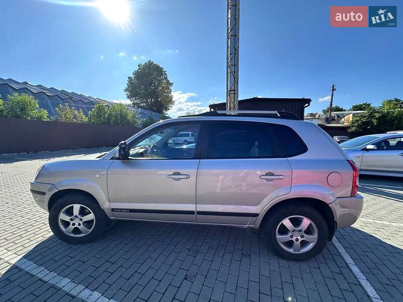 Внедорожник / Кроссовер Hyundai Tucson 2006 в Черкассах