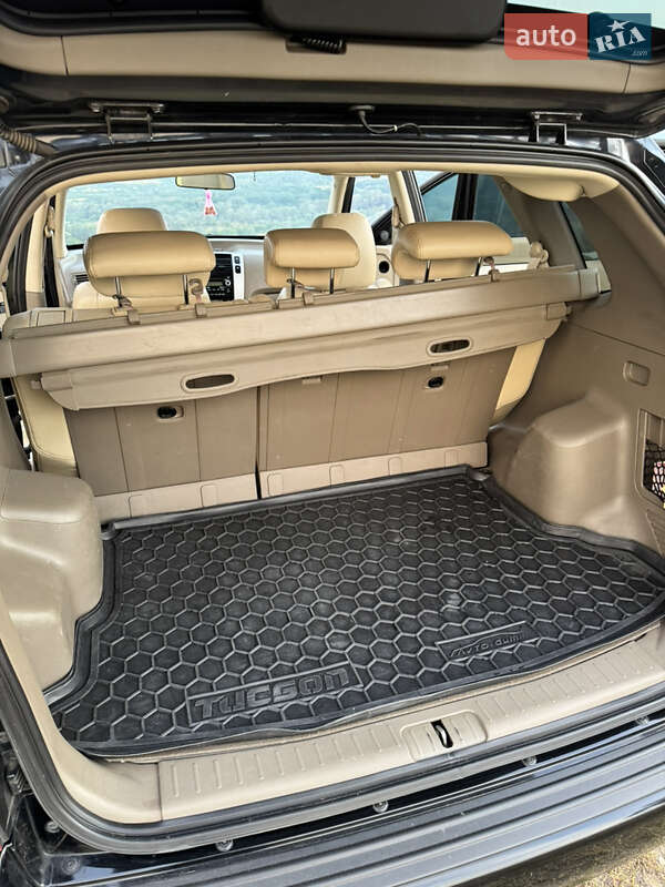 Позашляховик / Кросовер Hyundai Tucson 2008 в Ізюмі