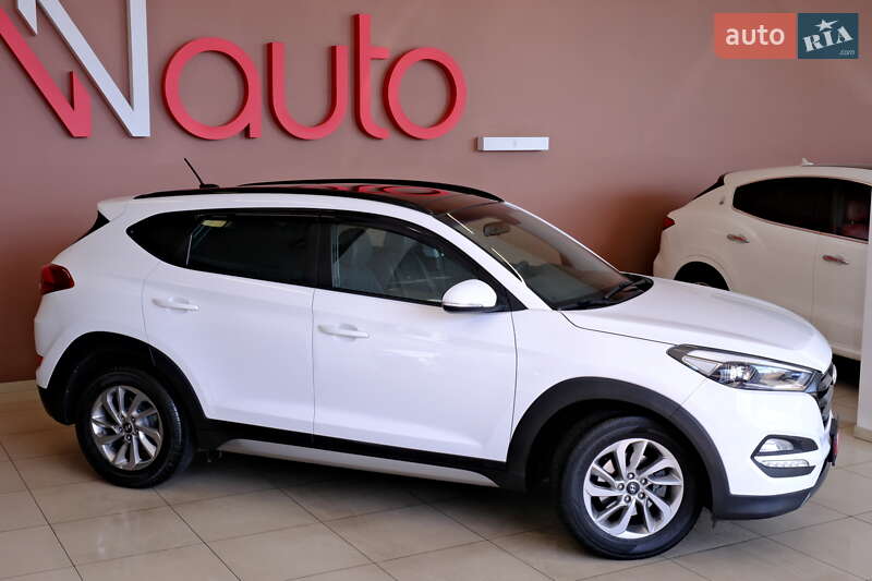 Внедорожник / Кроссовер Hyundai Tucson 2016 в Одессе