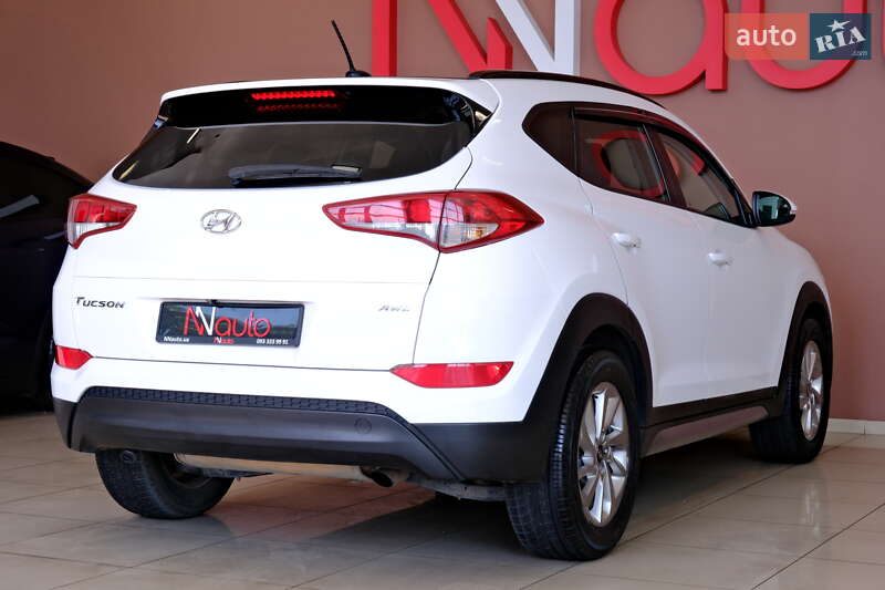 Внедорожник / Кроссовер Hyundai Tucson 2016 в Одессе