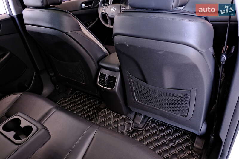Внедорожник / Кроссовер Hyundai Tucson 2016 в Одессе