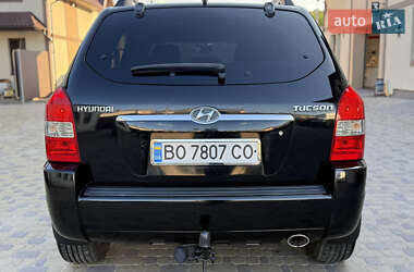 Внедорожник / Кроссовер Hyundai Tucson 2005 в  фото 7 Внедорожник / Кроссовер Hyundai Tucson 2005 в