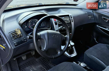 Внедорожник / Кроссовер Hyundai Tucson 2005 в  фото 22 Внедорожник / Кроссовер Hyundai Tucson 2005 в