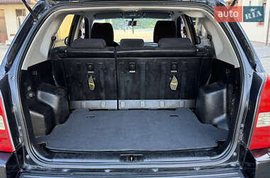 Внедорожник / Кроссовер Hyundai Tucson 2005 в  фото 33 Внедорожник / Кроссовер Hyundai Tucson 2005 в