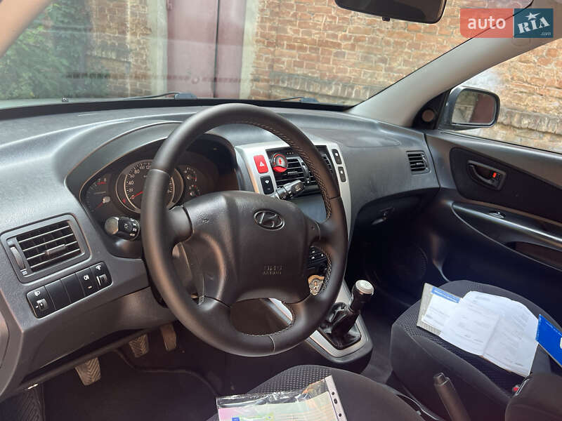 Позашляховик / Кросовер Hyundai Tucson 2009 в Дніпрі