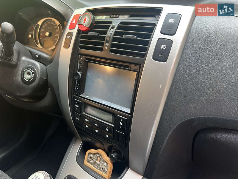 Позашляховик / Кросовер Hyundai Tucson 2009 в Дніпрі