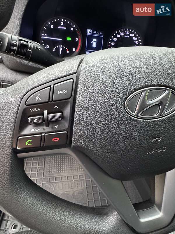 Внедорожник / Кроссовер Hyundai Tucson 2015 в Одессе