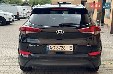 Позашляховик / Кросовер Hyundai Tucson 2016 в 