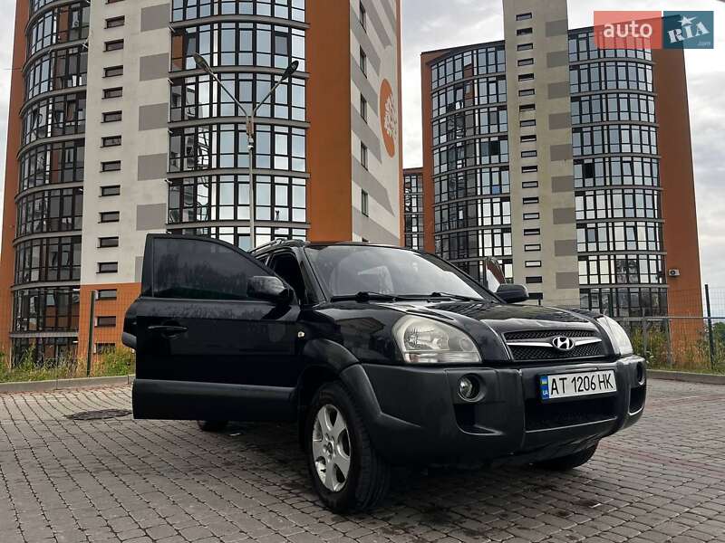Внедорожник / Кроссовер Hyundai Tucson 2008 в Ивано-Франковске