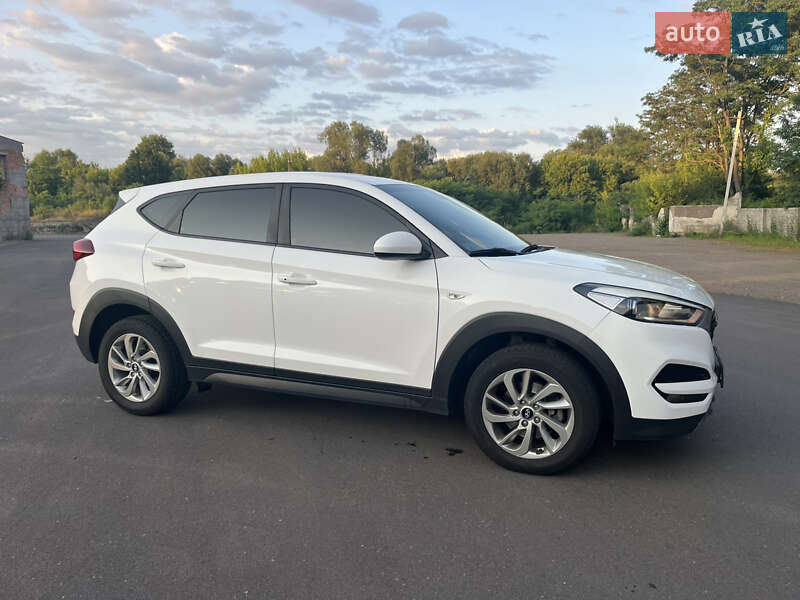 Внедорожник / Кроссовер Hyundai Tucson 2016 в Житомире фото 13 Внедорожник / Кроссовер Hyundai Tucson 2016 в Житомире