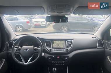 Внедорожник / Кроссовер Hyundai Tucson 2017 в 