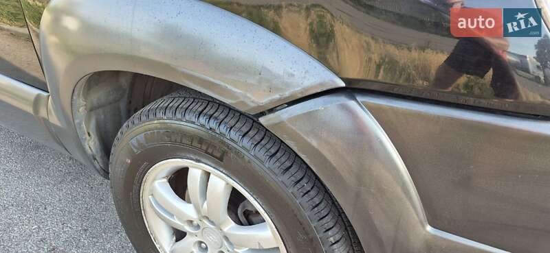 Внедорожник / Кроссовер Hyundai Tucson 2008 в 