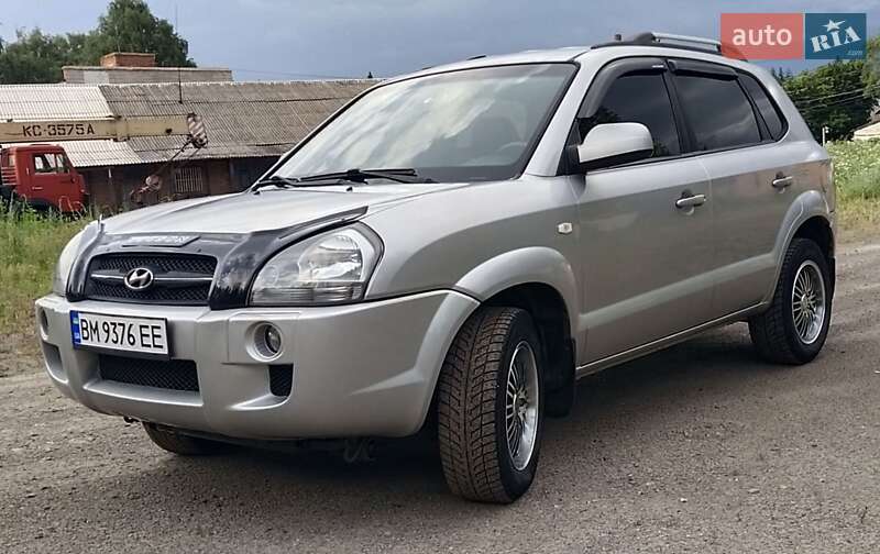 Внедорожник / Кроссовер Hyundai Tucson 2005 в Ромнах