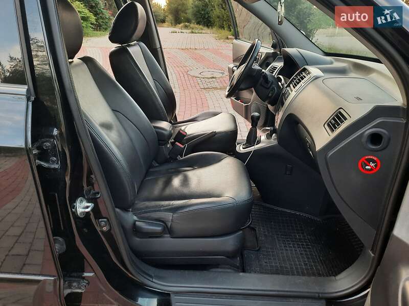 Внедорожник / Кроссовер Hyundai Tucson 2008 в Запорожье