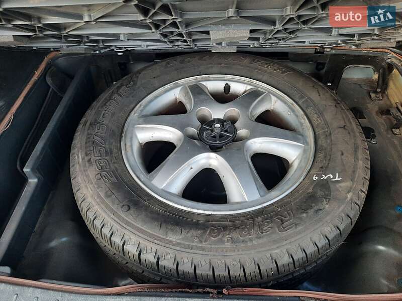 Внедорожник / Кроссовер Hyundai Tucson 2008 в Запорожье