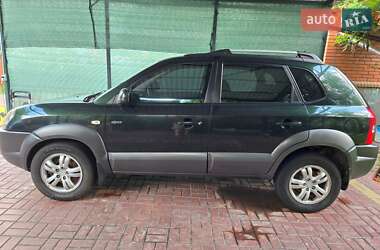 Внедорожник / Кроссовер Hyundai Tucson 2008 в 