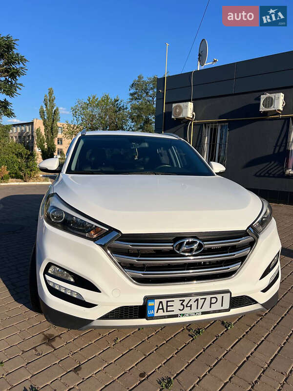 Позашляховик / Кросовер Hyundai Tucson 2016 в Кривому Розі