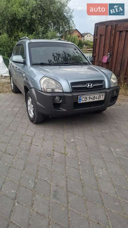 Позашляховик / Кросовер Hyundai Tucson 2008 в Києві