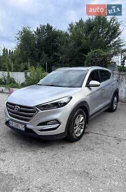 Внедорожник / Кроссовер Hyundai Tucson 2017 в Киеве