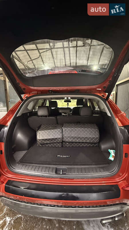 Позашляховик / Кросовер Hyundai Tucson 2016 в Івано-Франківську