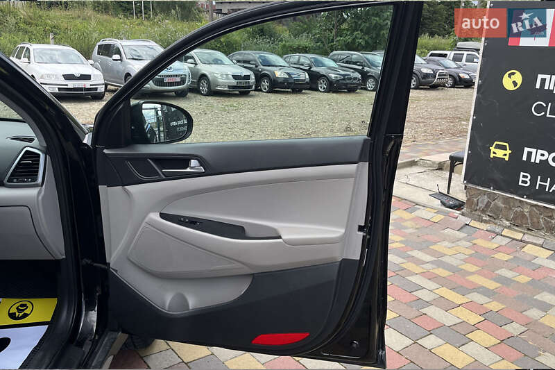 Позашляховик / Кросовер Hyundai Tucson 2017 в Стрию