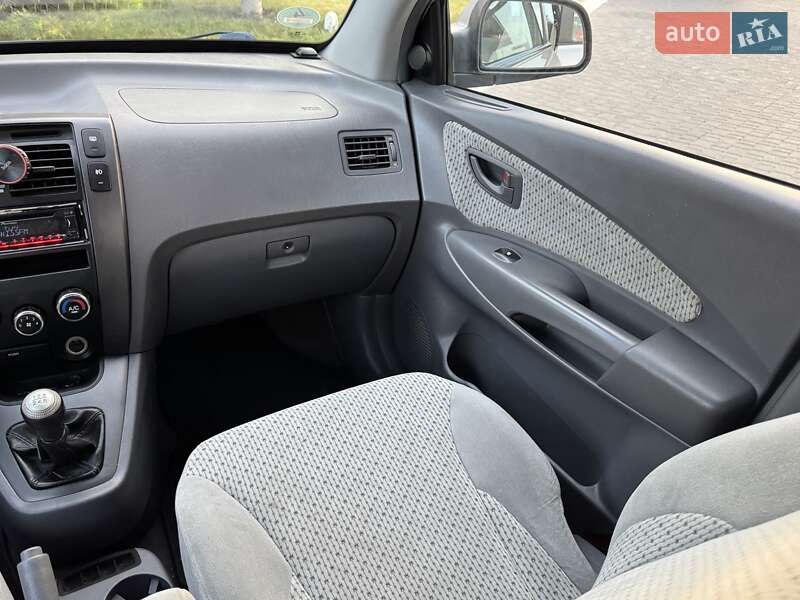 Внедорожник / Кроссовер Hyundai Tucson 2005 в Одессе
