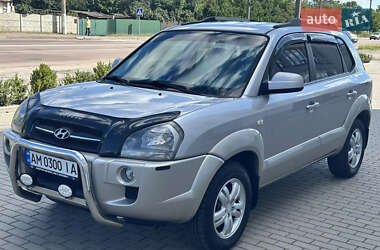 Позашляховик / Кросовер Hyundai Tucson 2006 в Житомирі